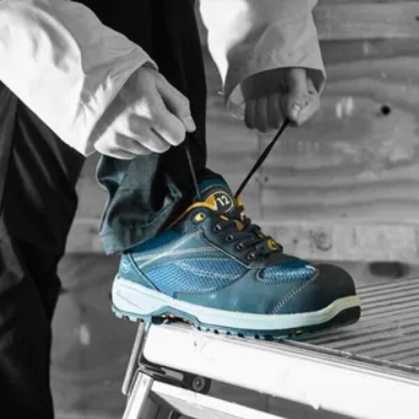Shoes Thumbnail